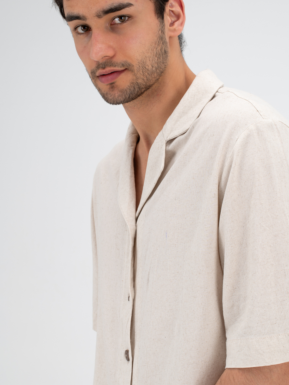 Костюм льняной с брюками. Песок