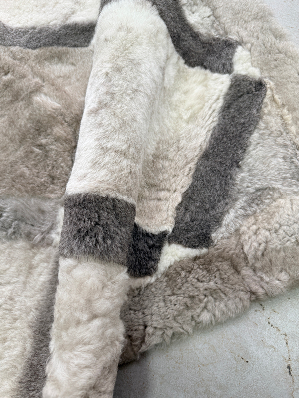 Ковер прямоугольный натуральный мех овчина, 210 х 170 см.