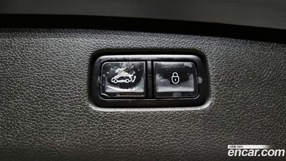 Genesis GV70 2.5T Бензин 2WD (04.2022)
