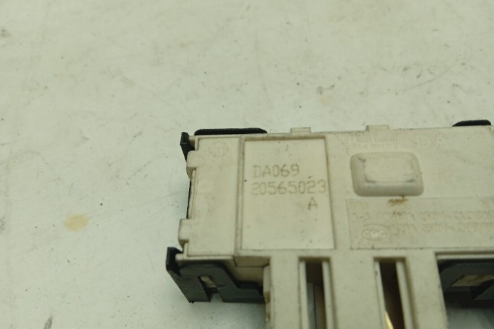 WF6452S4V кт151 Блокировка люка для стиральной машины Samsung DA06920565023 б/у