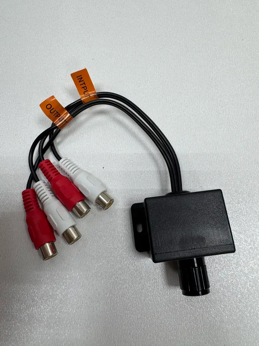 Регулятор баса RCA выносной AP RSU-001, универсальный