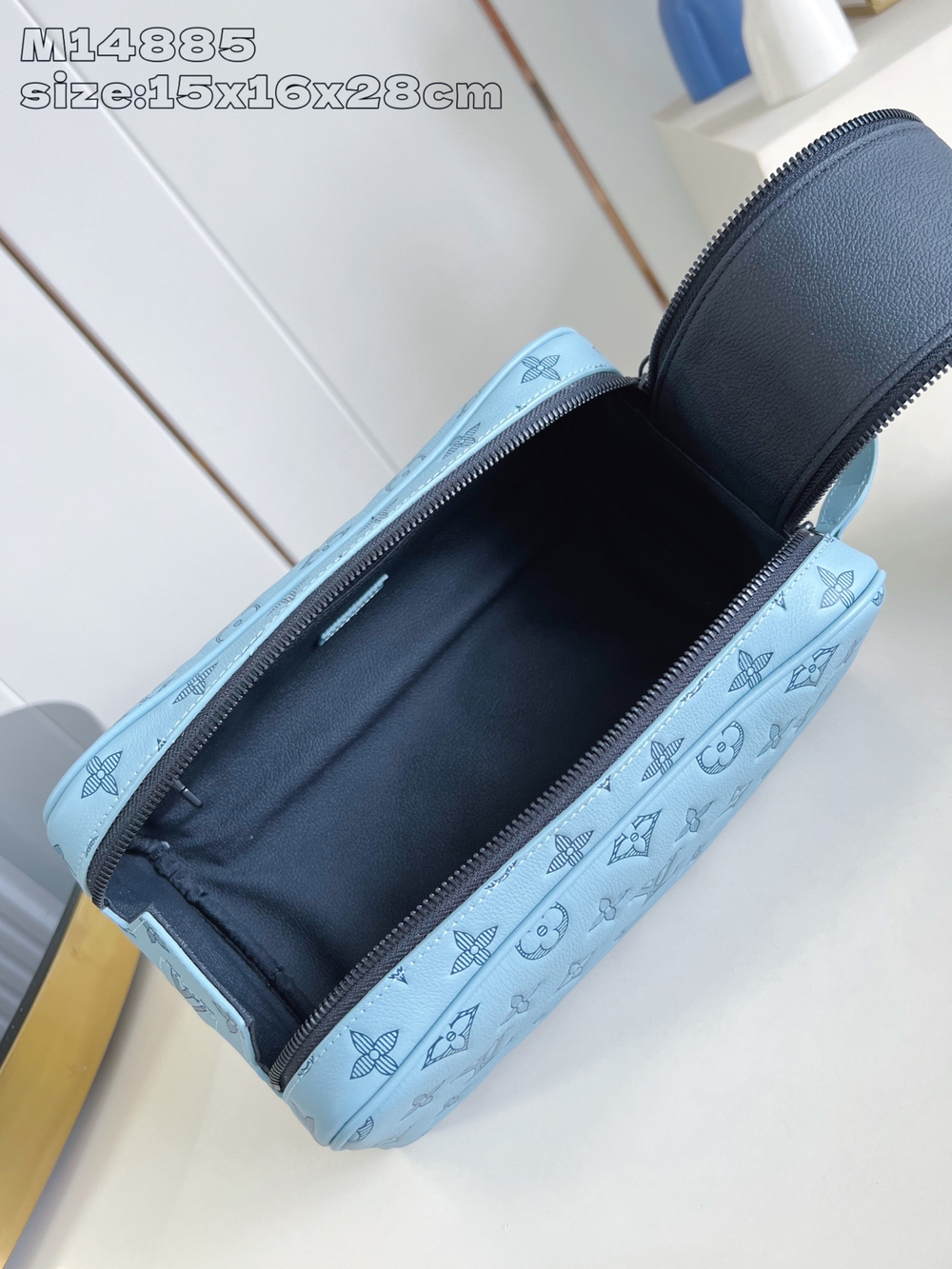 Louis Vuitton Dopp Kit