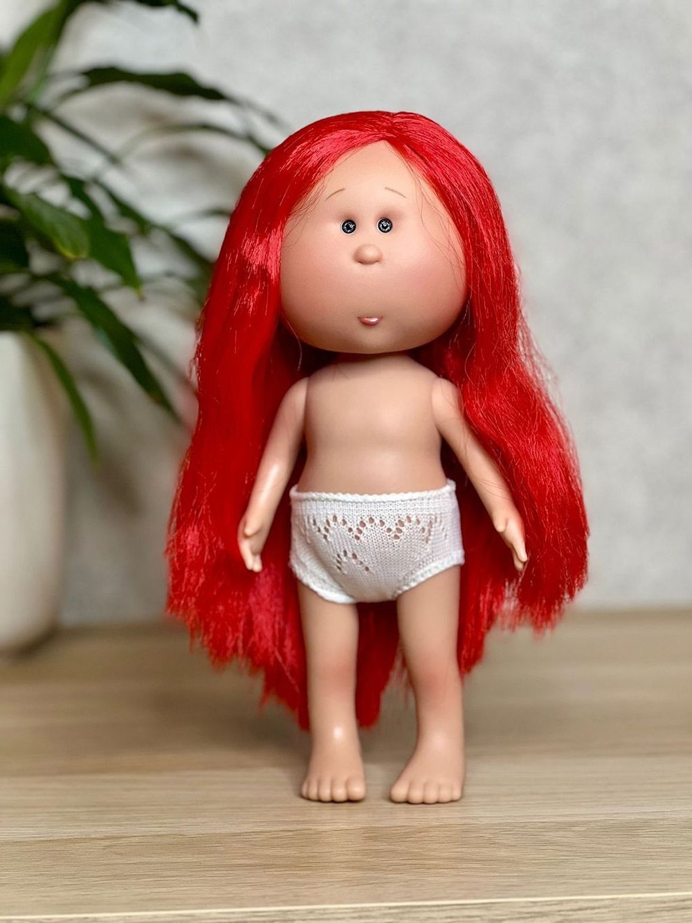 Кукла Nines виниловая 30см MIA без одежды (3000W14A1)