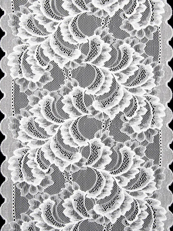 03-276 Кружево эластичное 22 см, теплый белый