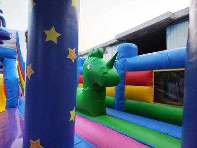 Коммерческий батут "Космические зверята" 12*6*6 м