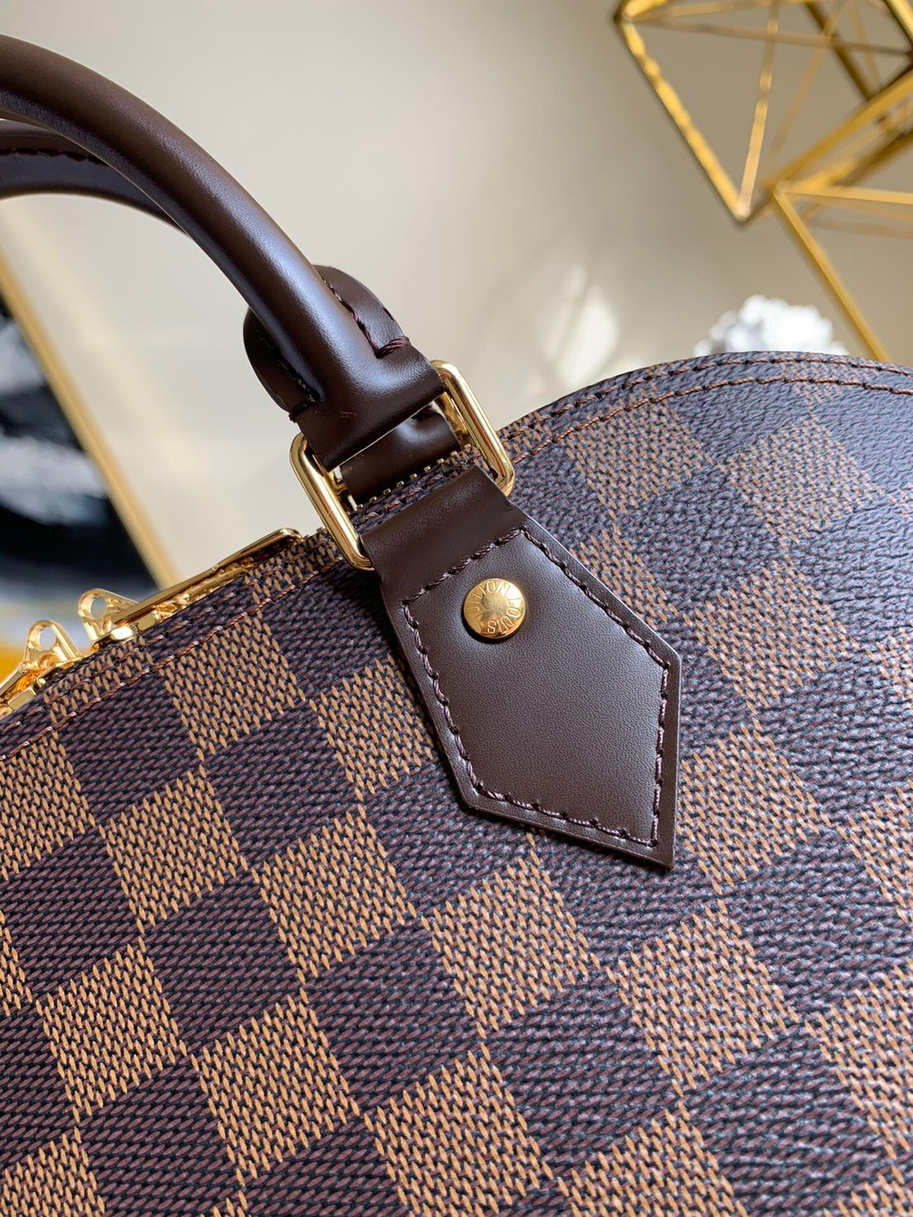 Louis Vuitton Alma PM