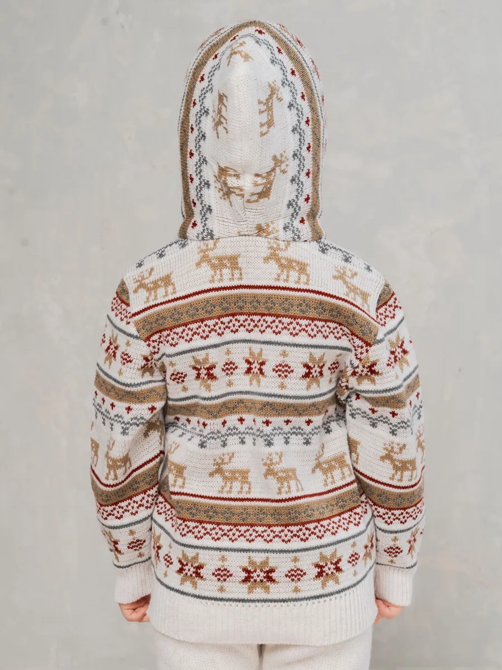 Кофта вязаная на молнии с капюшоном