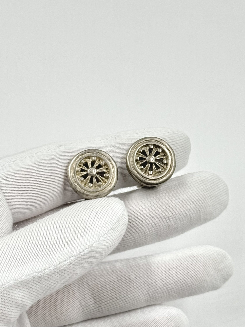 Клипсы Givenchy