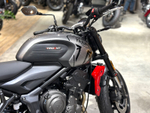 Triumph Trident 660 Gray