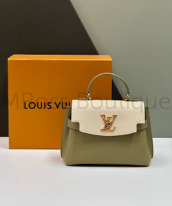 Сумка хаки Lockme Ever Mini Louis Vuitton с бежевым клапаном