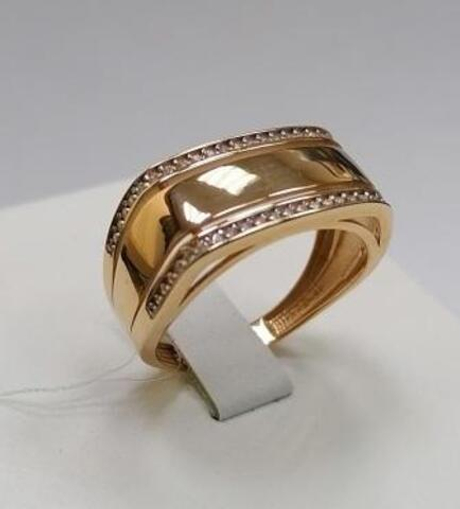 Кольцо из золота с фианитами