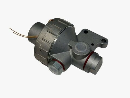 Клапан редукционный управления механизмом Камаз ZTD 15.1772100