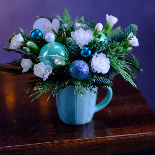 Купить Нежная композиция #714 «Варежка» в кружке