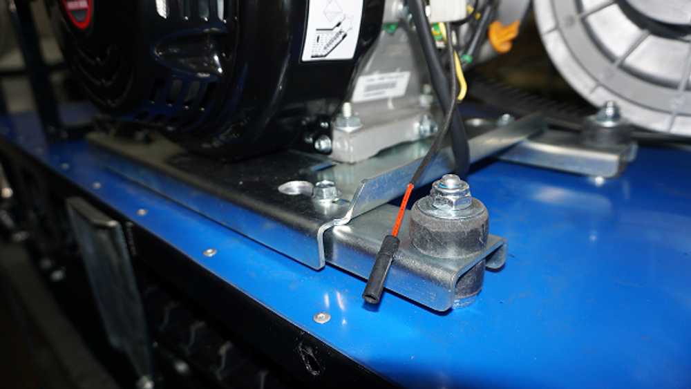 Мотобуксировщик XTREME-MOTORS "Полюс-2" Зима 13 л.с.