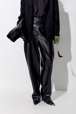 Брюки Baggy из экокожи черного цвета