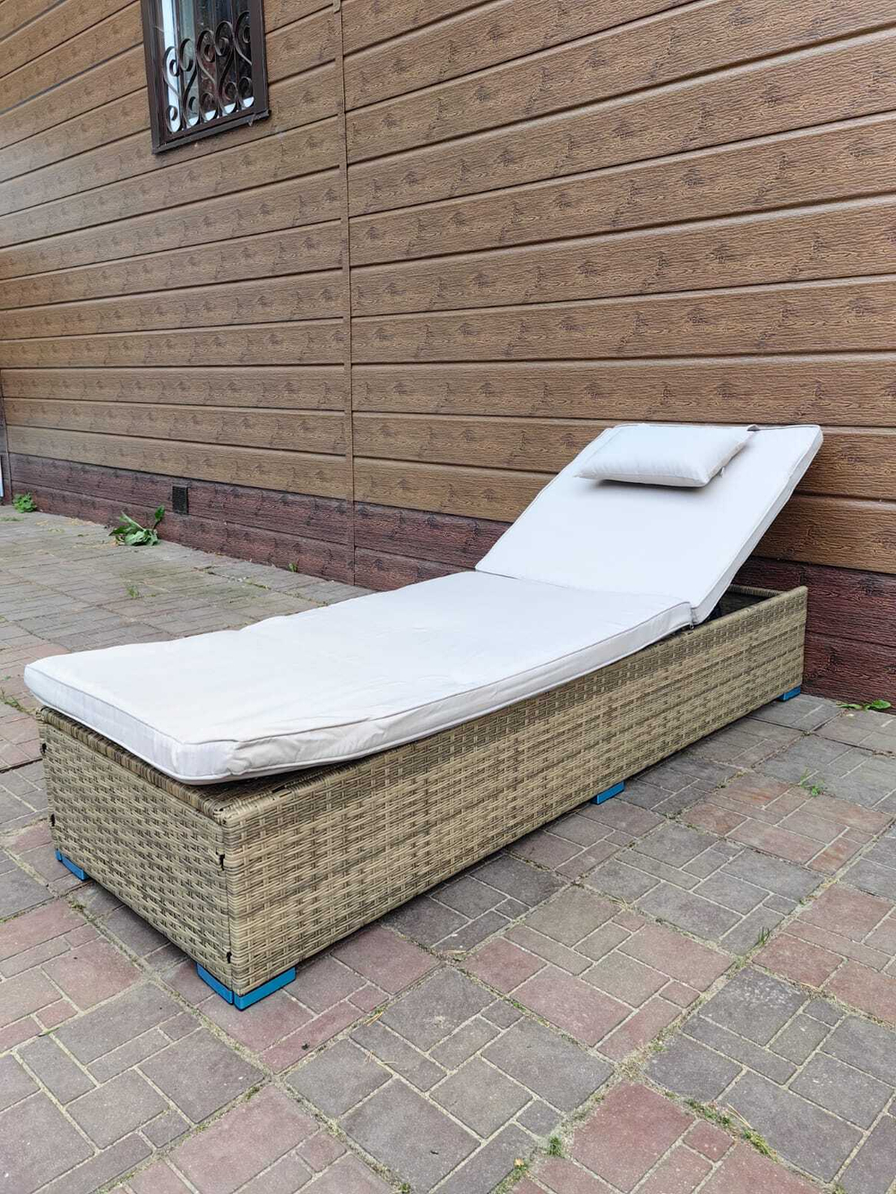 Шезлонг из искусственного ротанга Орландо цвет Greige