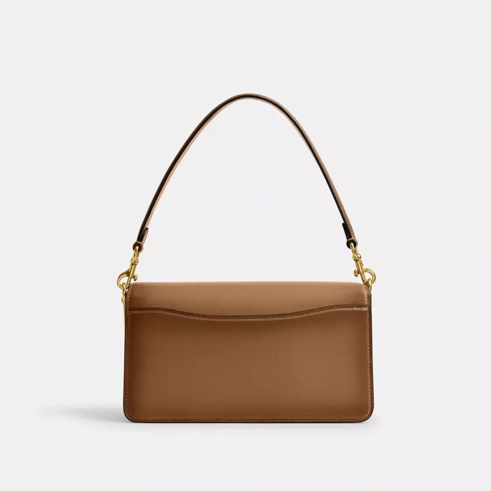 COACH СУМКА ЧЕРЕЗ ПЛЕЧО TABBY 26, МЕДОВО-КОРИЧНЕВЫЙ