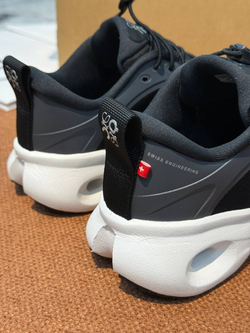 Кроссовки Loewe