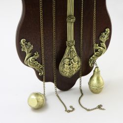 Helios Line Часы настенные классические с маятником и гирями Деметра