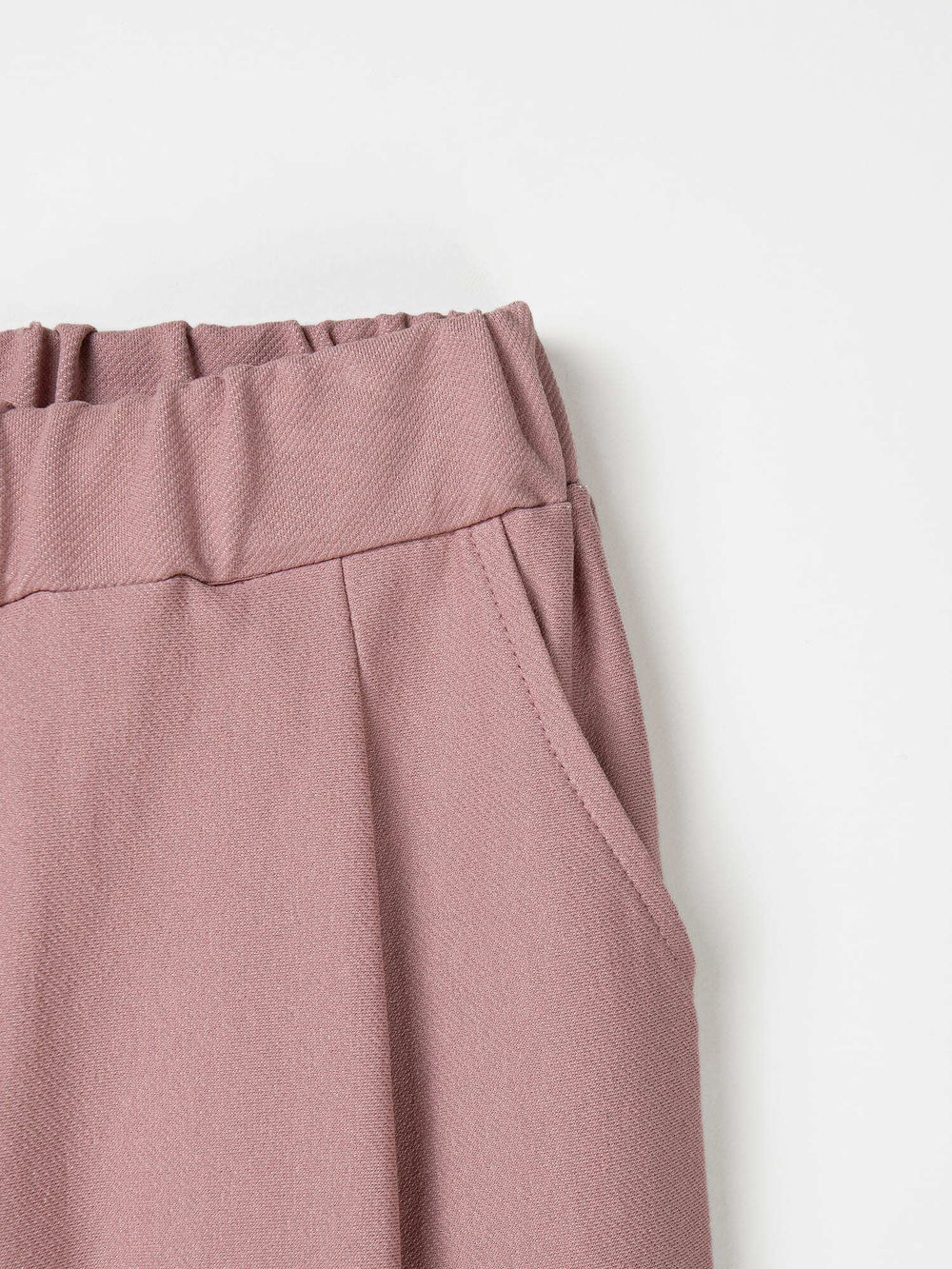 Брюки из джинскота "Пепельная роза"