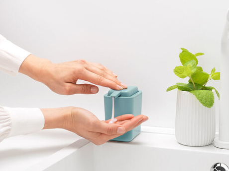 Диспенсер для жидкого мыла 0.25л Brabantia Sink Side голубой