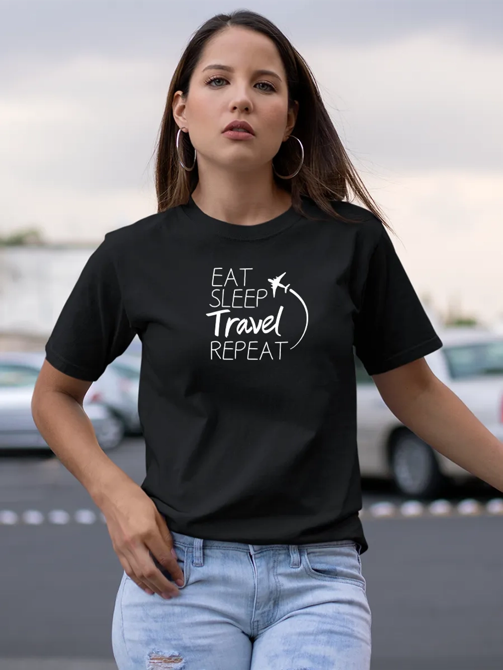 Футболка с надписью Eat sleep travel repeat