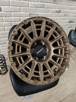 Диск колёсный литой MAT Offroad F1907 R17 8,5 ET0 Bronze