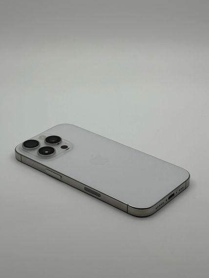 iPhone 16 Pro 128Gb White Titanium