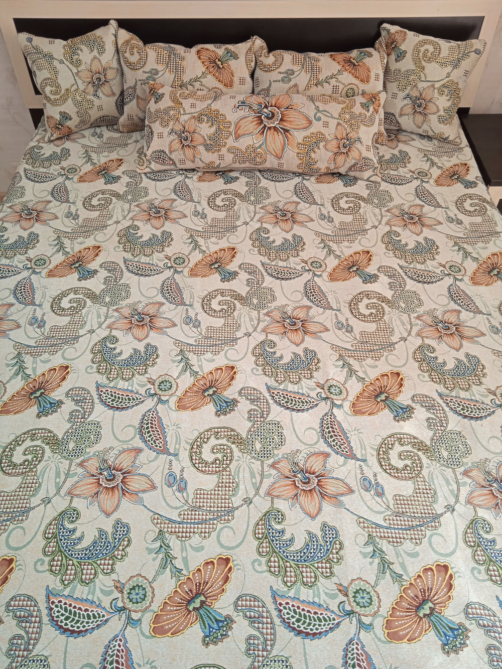 Покрывало гобеленовое Гибискус 2-спальный (180х200)