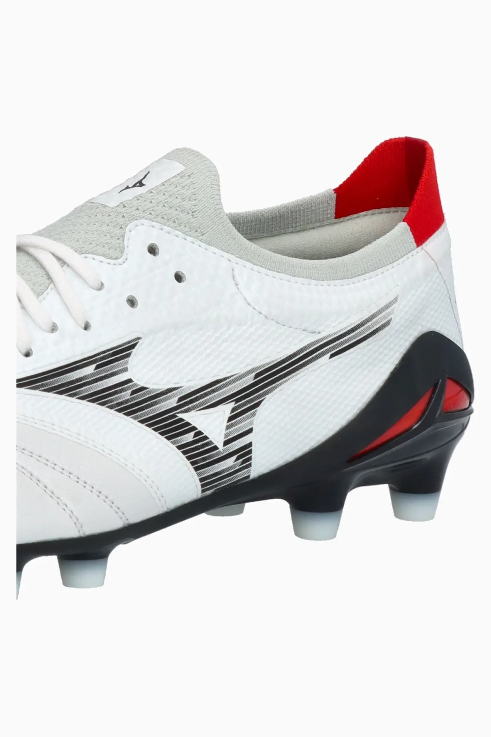 Бутсы Mizuno Morelia Neo IV Beta Elite FG - белый