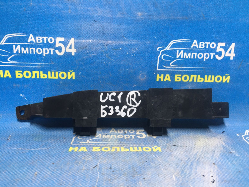 Крепление бампера переднее правое Honda INSPIRE 2003-2007