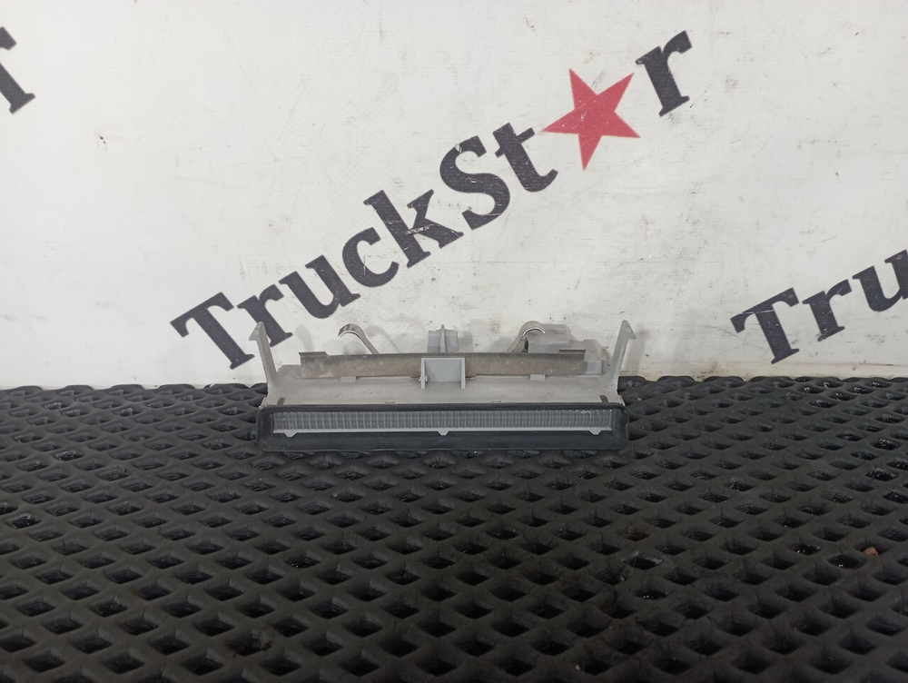 Фонарь вещевого отделения 2020г.