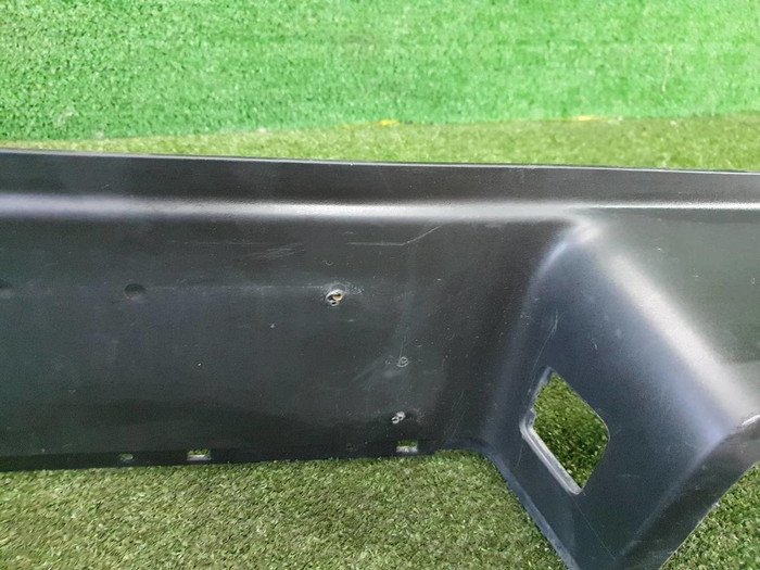 Накладка заднего бампера верхняя Mercedes X W470 (2017-2020)