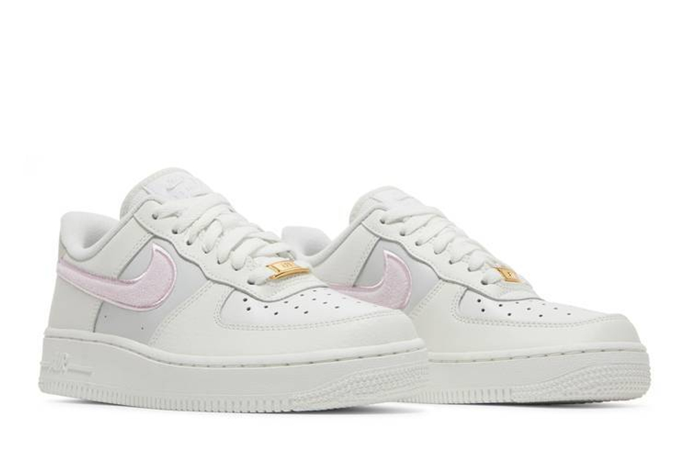 Кроссовки Nike Air Force 1 Low "Chenille Swoosh" (Женская размерная сетка)