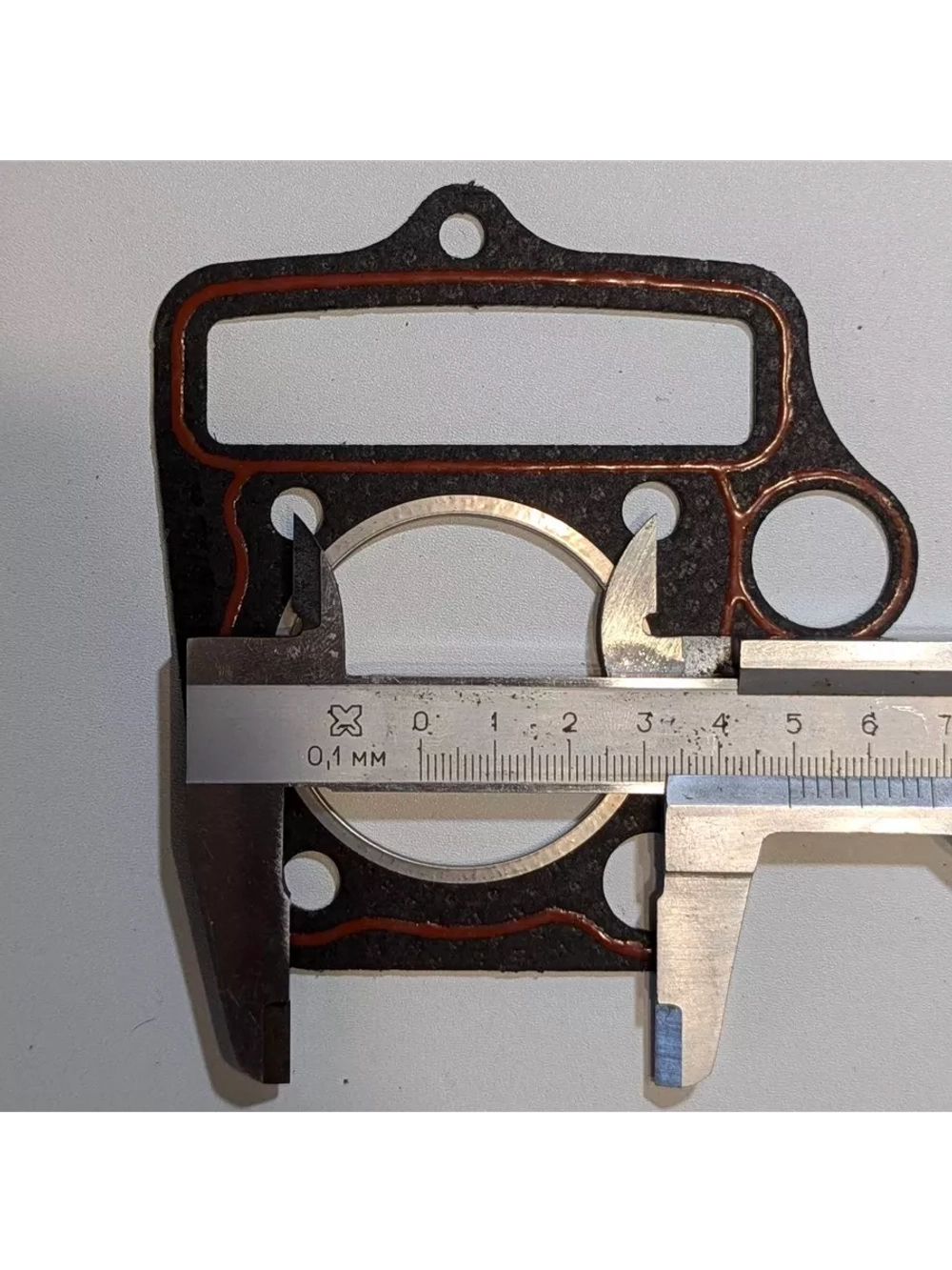 - Комплект прокладок для мотоцикла с двигателем 147FMH