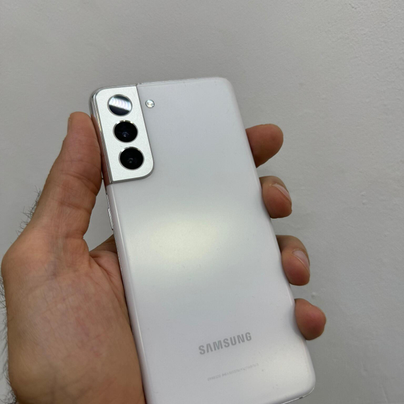 Samsung Galaxy S21 5G 8/256GB (без комплекта)