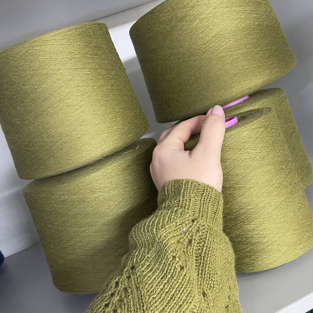 OLIMPIAS 3% кашемир 35% ягненок 30% вискоза 32% полиамид