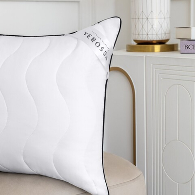 Подушка VEROSSA  шёлк 70х70