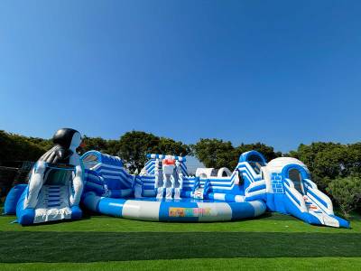 Наземный надувной аквапарк «Морское царство 3» с фигурой пингвина 23*23*6 м