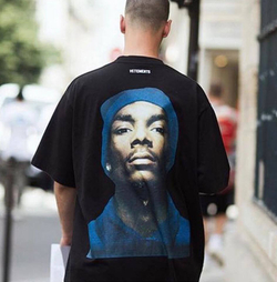 Футболка Vetements