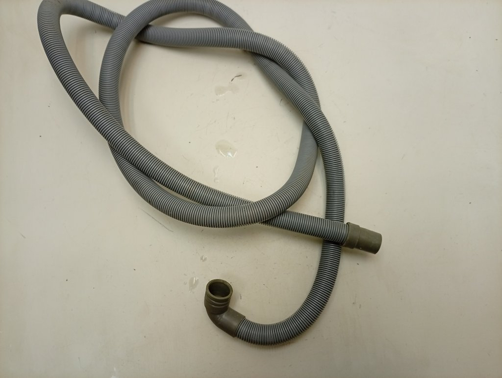 CS41072D1/2-07 кт49 Сливной шланги для стиральной машины Candy CS41072D1/2-07 б/у