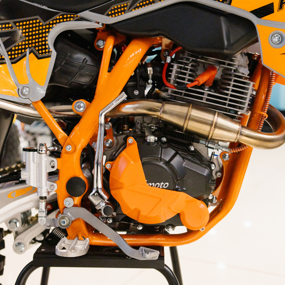 Кроссовый мотоцикл FXmoto CB300F 300 CC 21/18 Orange