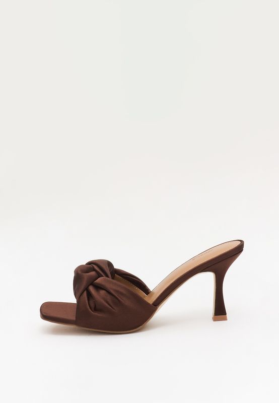 Мюли из сатина на каблуке, коричневый