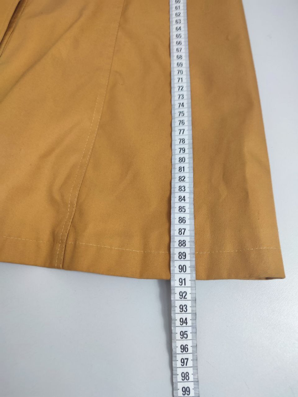 Тренч стильного оттенка 44 размер