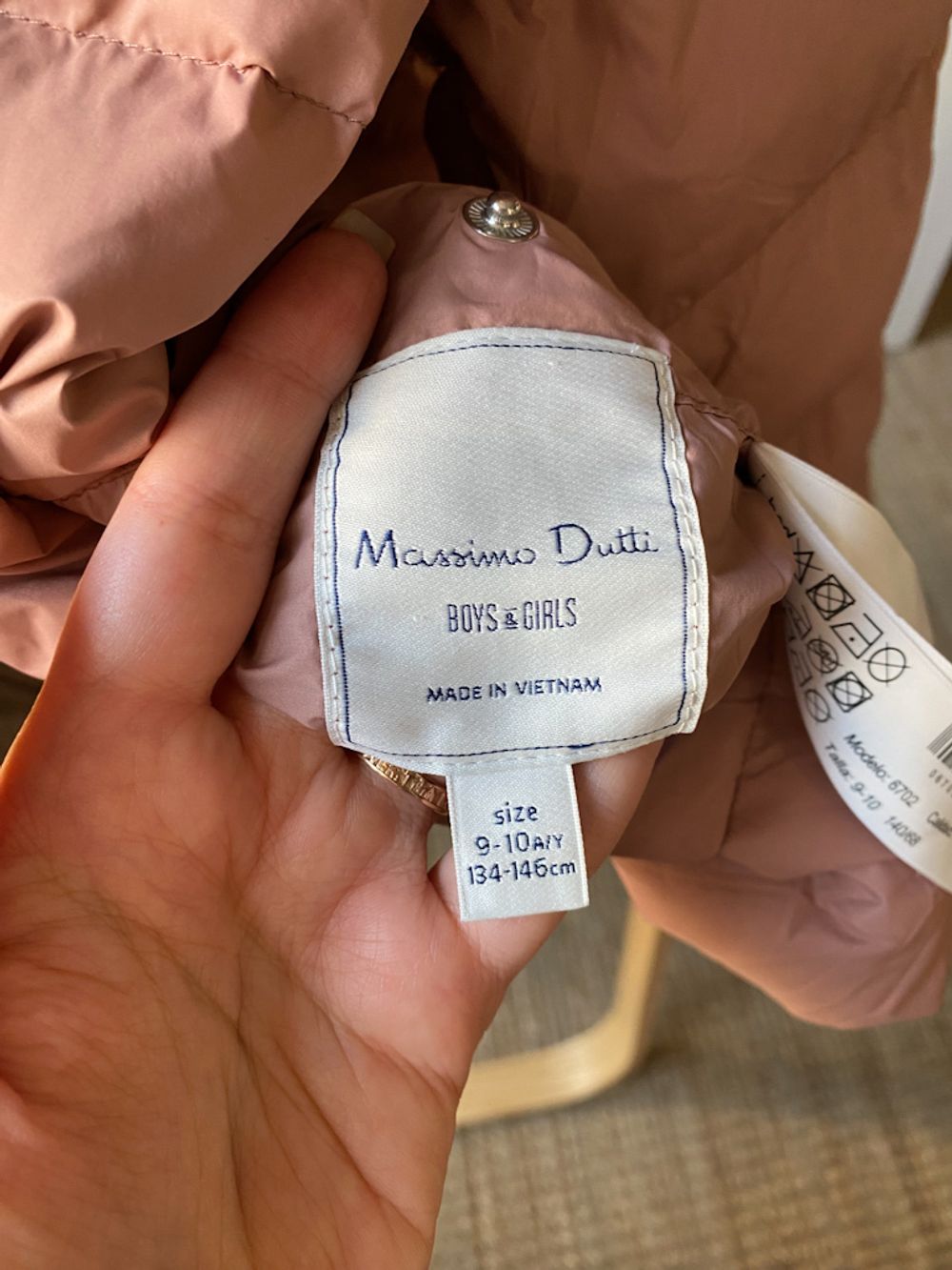 Пуховая куртка Massimo Dutti 2х сторонняя, 140