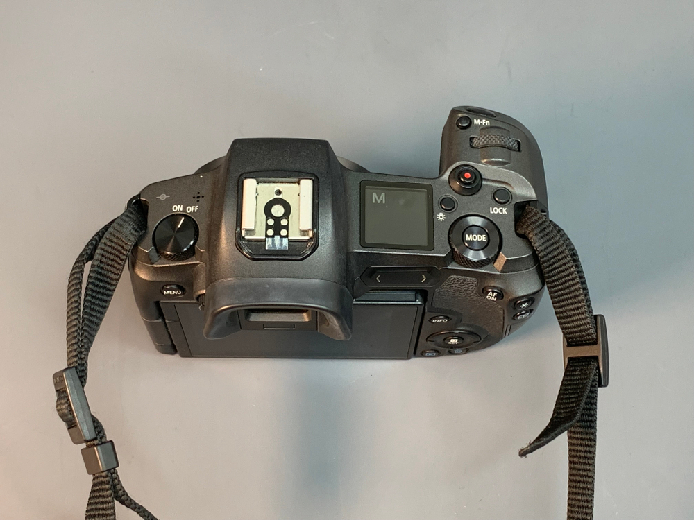 Canon EOS R 74.000 Кадров