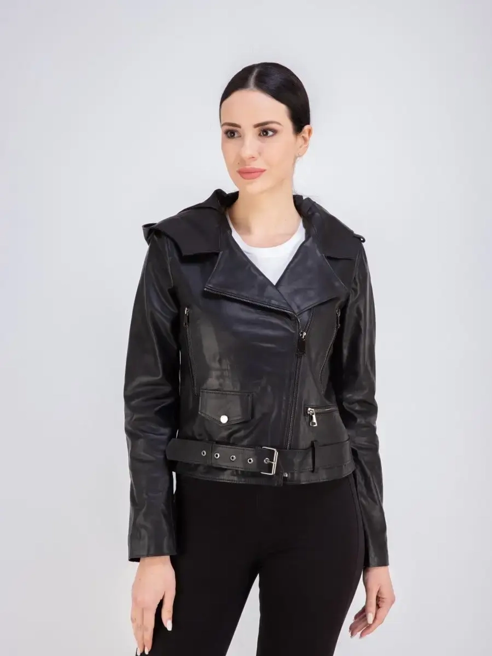 Куртка женская из натуральной кожи с капюшоном Турция