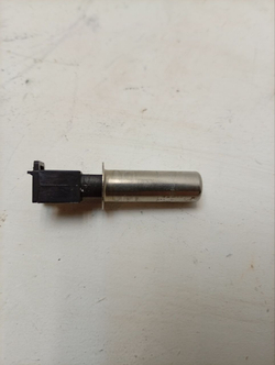 RST703DW кт18 Датчик температуры к стиральной машине Indesit Ariston C00083915 б/у