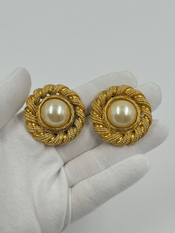 Крупные клипсы с «жемчугом»