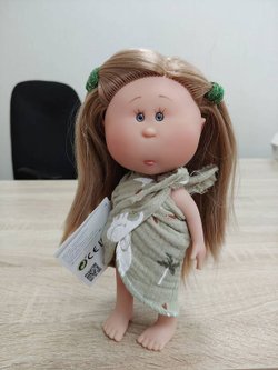 Уценка1 Кукла Nines виниловая 23см Mia Little Summer в пакете (2253)